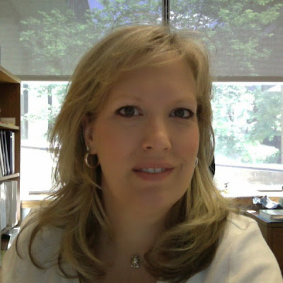 Meet your Posher, Kristen - Picture 1 of 1